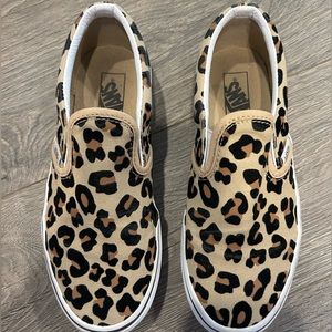 Leopard slip on Vans
